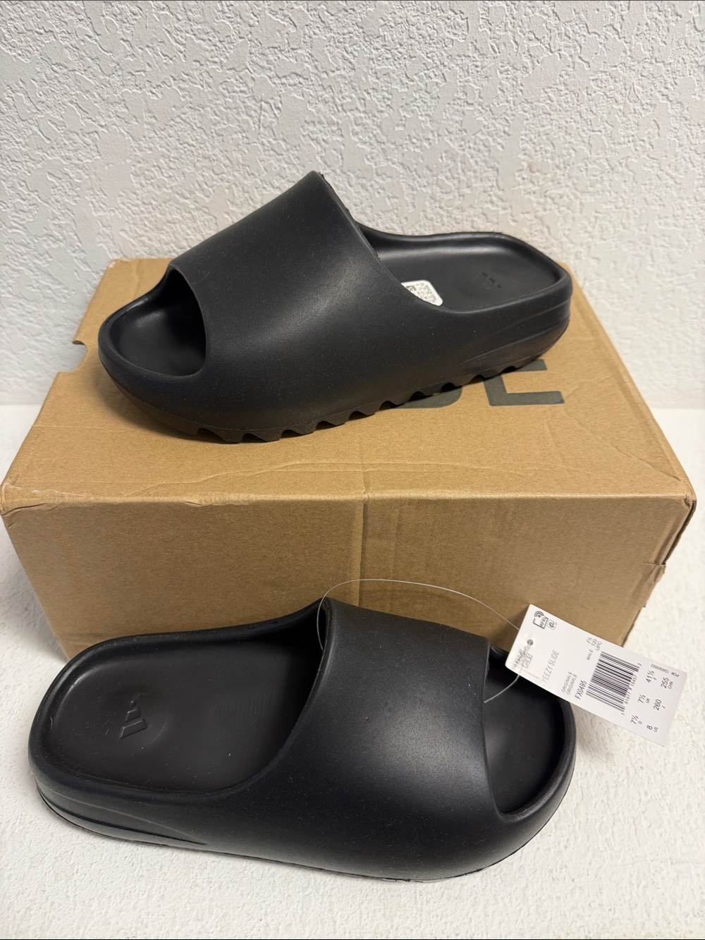 NEW- adidas black Slides - woman’s 8/9